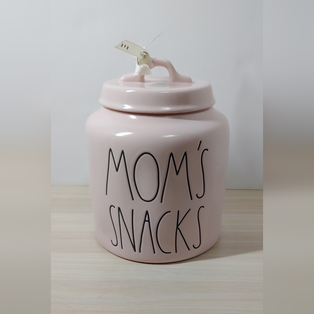 Rae Dunn - MOM’S SNACKS - canister